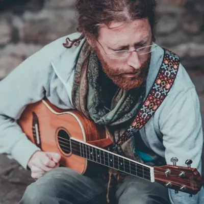 Song Spark with Ian Little Song Spark with Ian Little